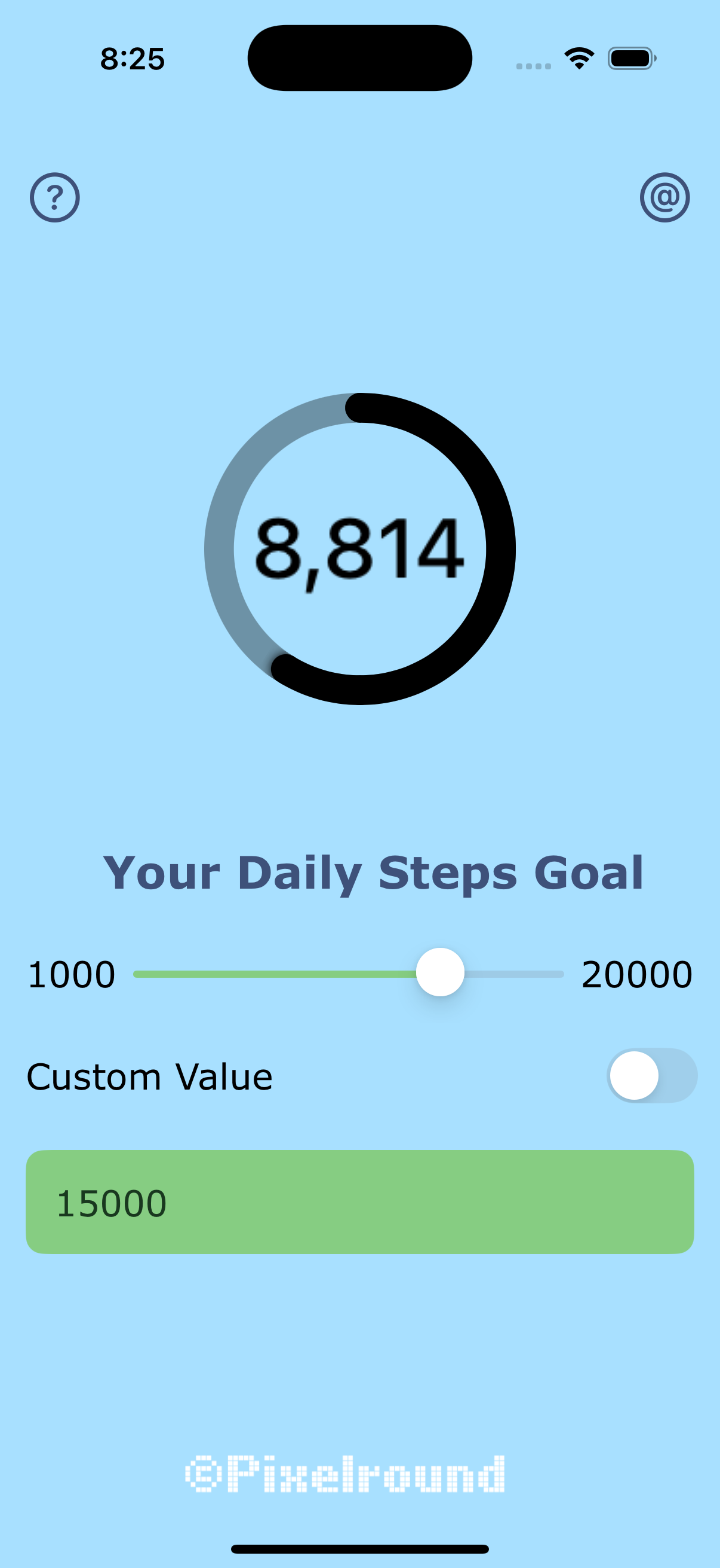 StepZer main screen showing steps, goal, and progress gauge.